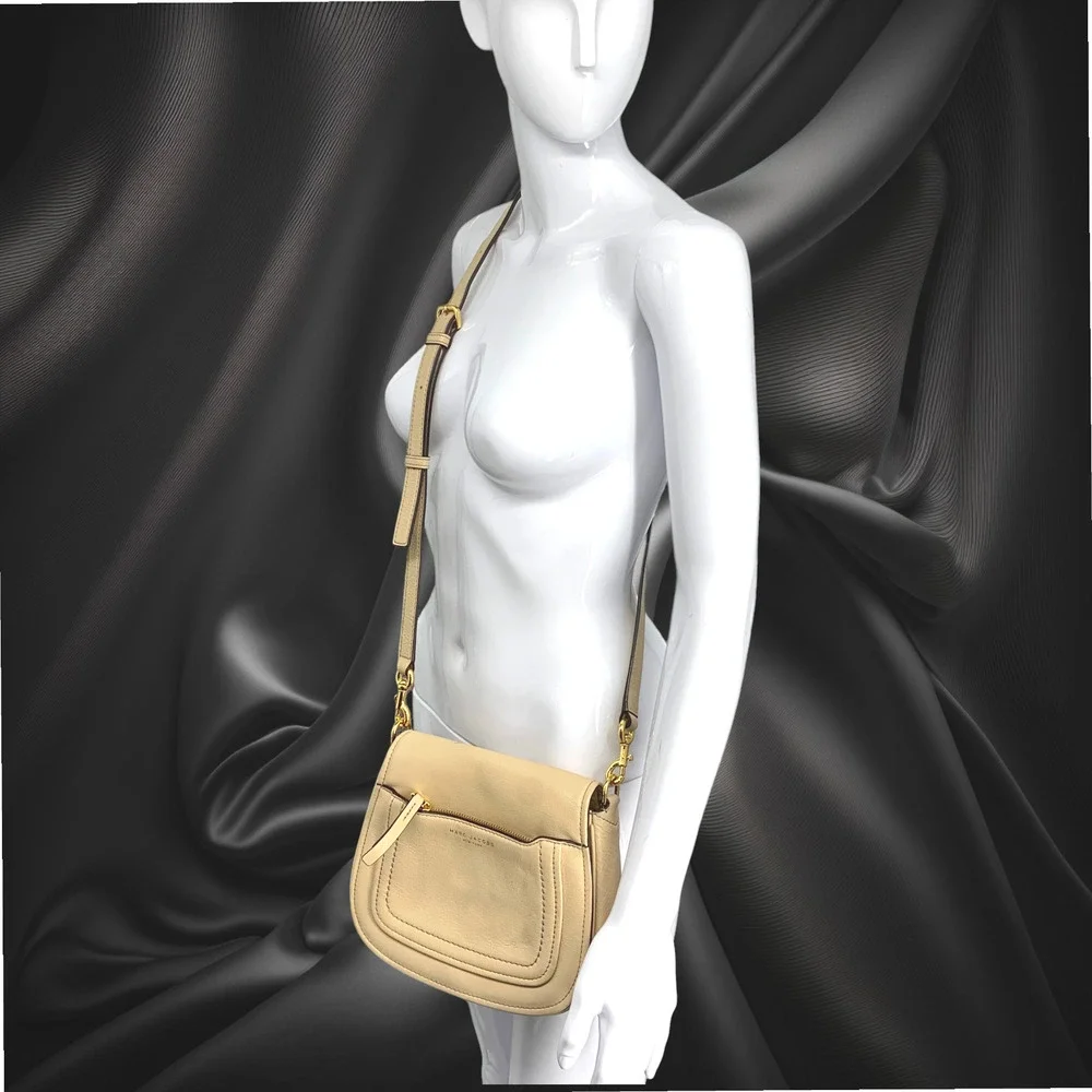 Marc Jacobs Empire City Small Crossbody Bag Pebbled Leather Tan M0013049 224